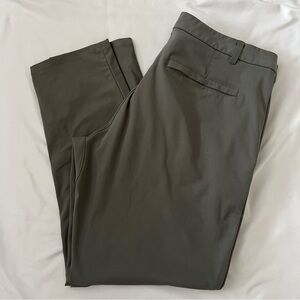 Lululemon Commission Pant Classic Mens 38 Green 31” Inseam
